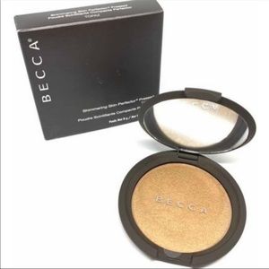 BECCA shimmering skin compact in TOPAZ.